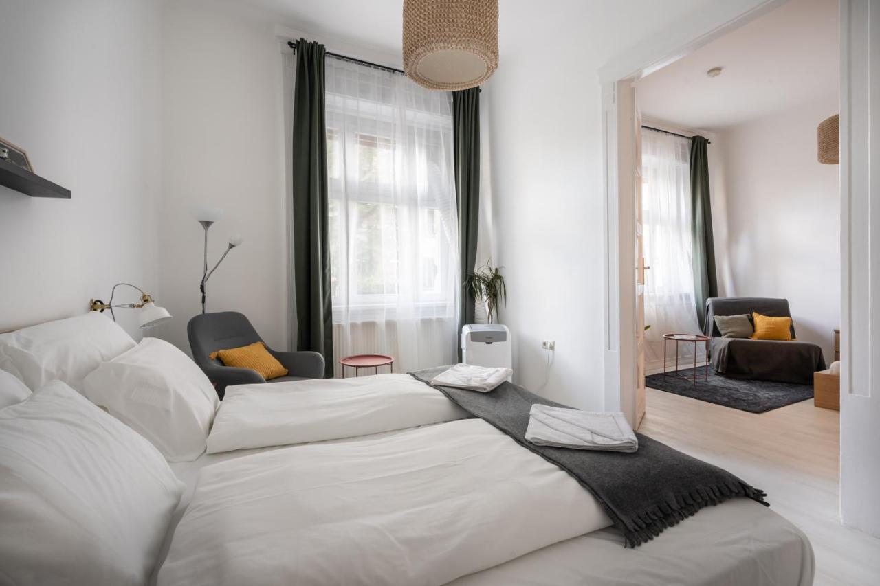 Gellert Mountain Apartment Budapeste Exterior foto